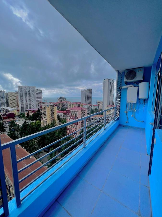 Luxure Apartments Batumi Exteriör bild