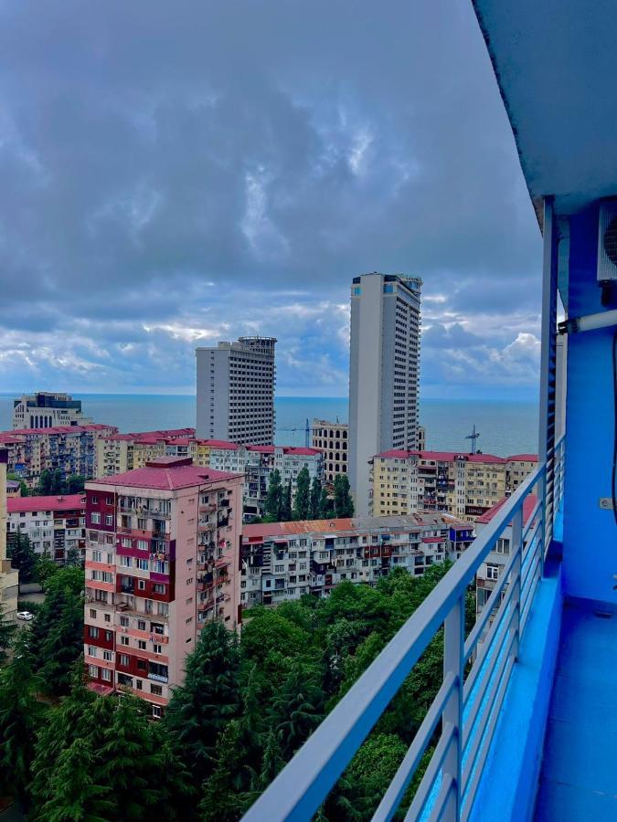 Luxure Apartments Batumi Exteriör bild